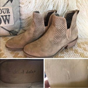 Altar’d State Tan Ankle Boots